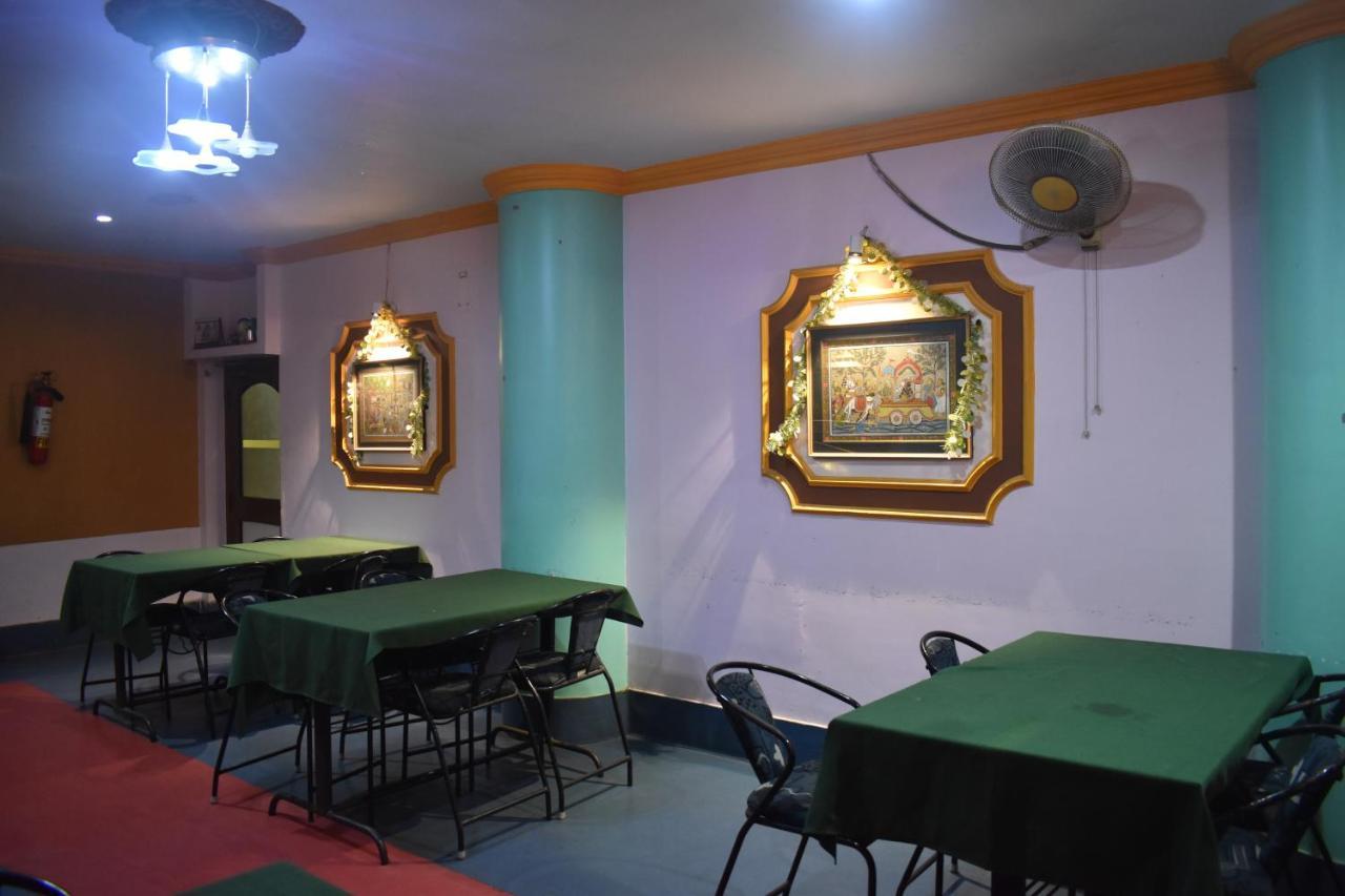 Hotel Suraj Balasore Kültér fotó