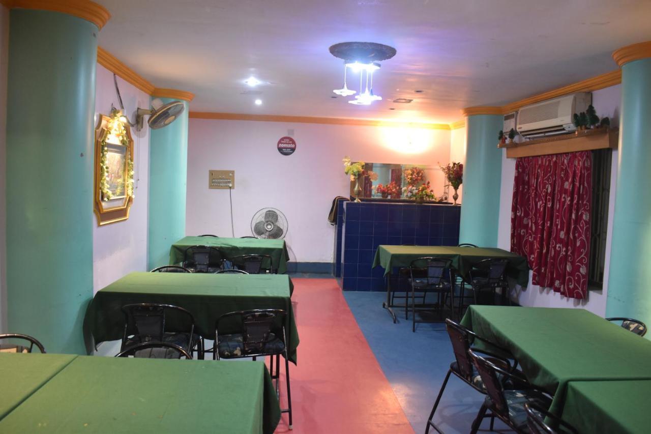 Hotel Suraj Balasore Kültér fotó