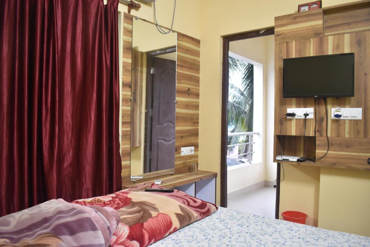 Hotel Suraj Balasore Kültér fotó